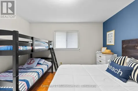 49 32nd Street North Wasaga Beach ON L9Z 2C4