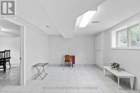 49 32nd Street North Wasaga Beach ON L9Z 2C4