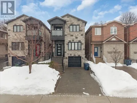 25A Mystic Avenue Toronto (oakridge) ON M1L 4G8