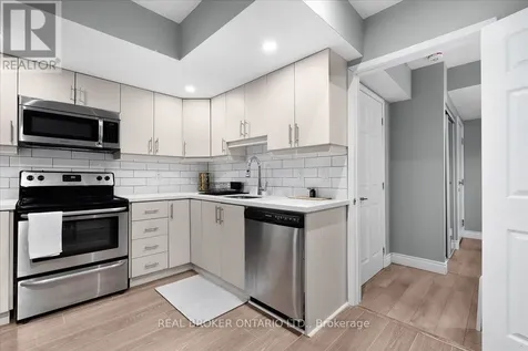 25A Mystic Avenue Toronto (oakridge) ON M1L 4G8