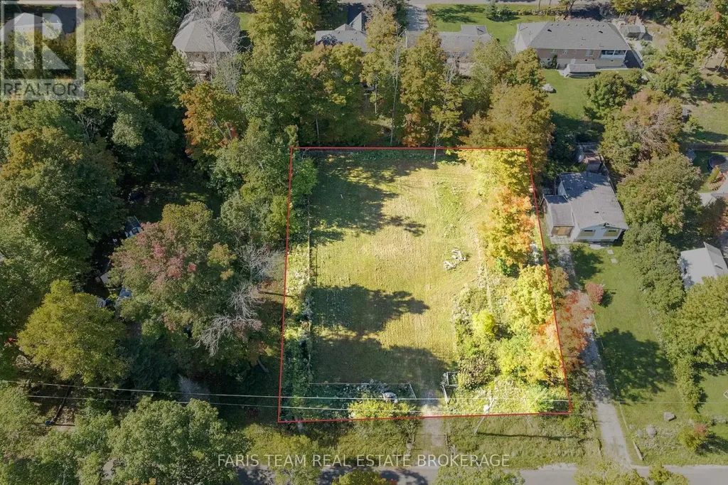 76 Mcarthur Drive Penetanguishene ON L9M 1W9