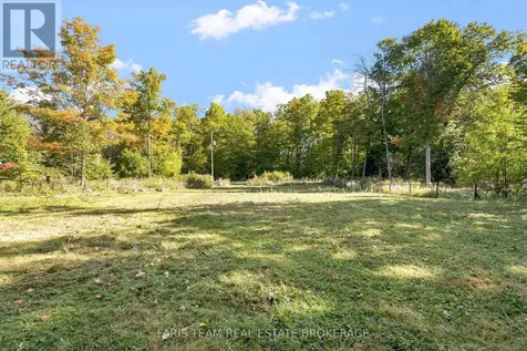 76 Mcarthur Drive Penetanguishene ON L9M 1W9