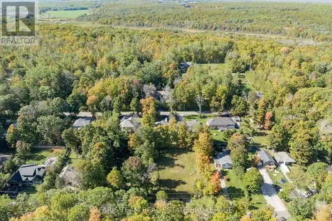 76 Mcarthur Drive Penetanguishene ON L9M 1W9