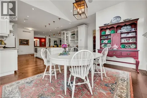 585 Regal Place Waterloo ON N2V 2G3