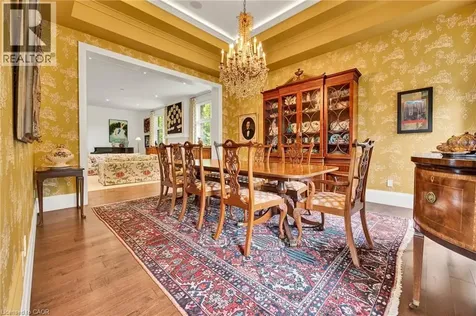 585 Regal Place Waterloo ON N2V 2G3