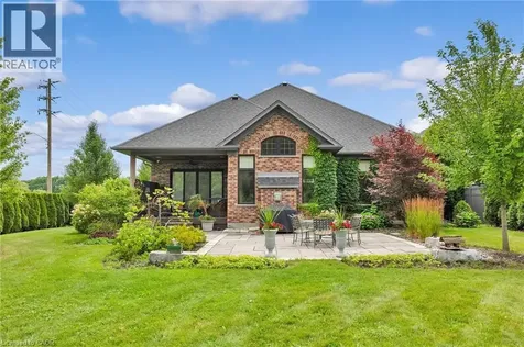 585 Regal Place Waterloo ON N2V 2G3