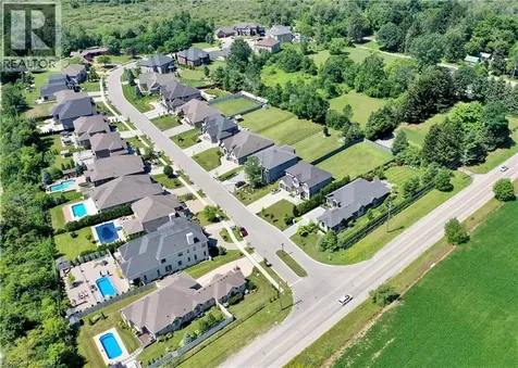 585 Regal Place Waterloo ON N2V 2G3