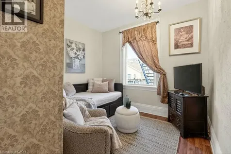 49 Cheever Street Hamilton ON L8L 5R6