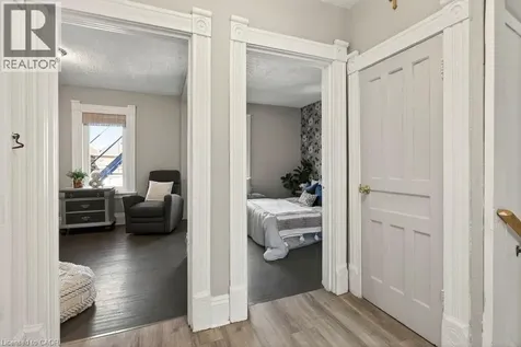 49 Cheever Street Hamilton ON L8L 5R6