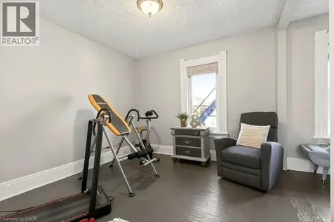 49 Cheever Street Hamilton ON L8L 5R6