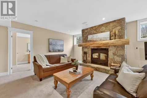 160 Sunset Boulevard Blue Mountains ON N0H 2P0