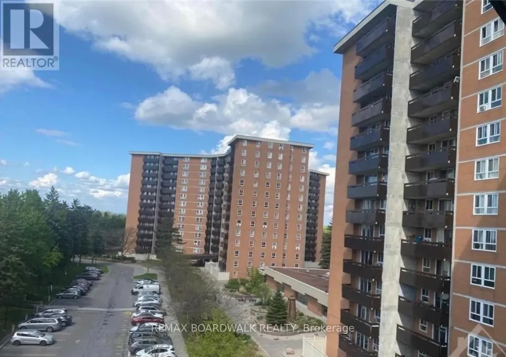 2000 Jasmine Crescent Ottawa ON K1J 8K4