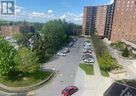 2000 Jasmine Crescent Ottawa ON K1J 8K4
