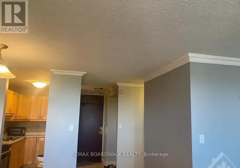 2000 Jasmine Crescent Ottawa ON K1J 8K4