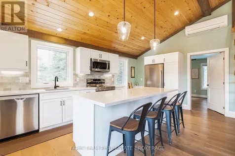 1520 Rosemount Road Tay ON L0K 2C0