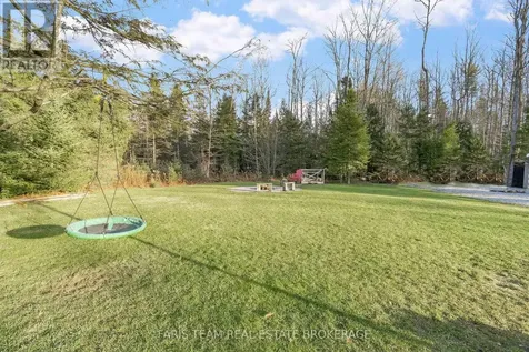 1520 Rosemount Road Tay ON L0K 2C0