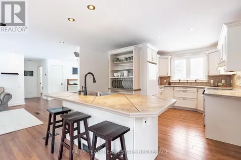 1520 Rosemount Road Tay ON L0K 2C0