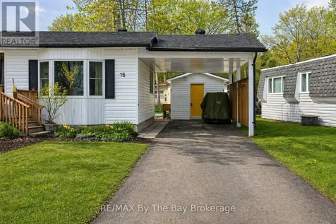 15 Carruthers Street South Wasaga Beach ON L9Z 1K2