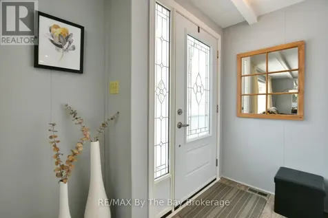 15 Carruthers Street South Wasaga Beach ON L9Z 1K2