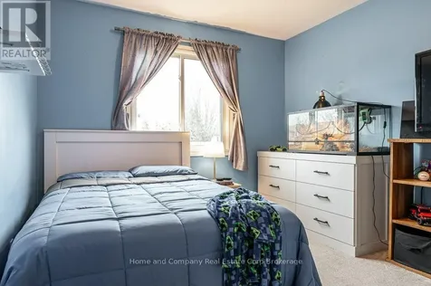 127 Walsh Crescent Stratford ON N5A 7X7