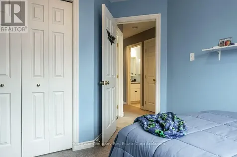 127 Walsh Crescent Stratford ON N5A 7X7