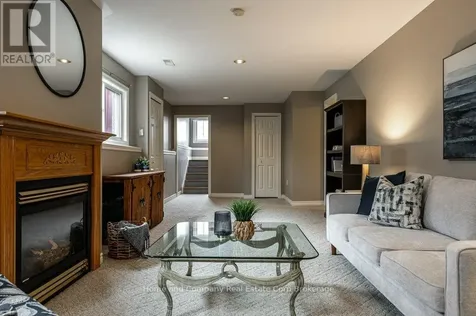 127 Walsh Crescent Stratford ON N5A 7X7