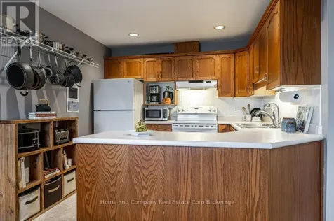 127 Walsh Crescent Stratford ON N5A 7X7