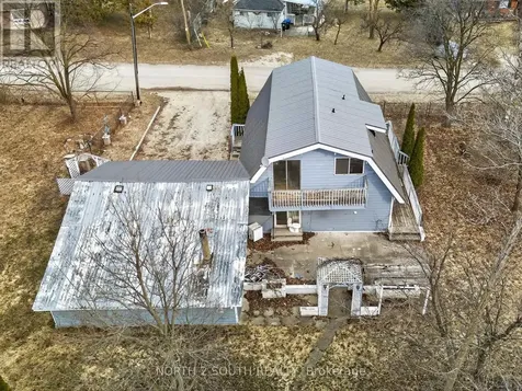 13 Bayview Avenue Wasaga Beach ON L9Z 2Y6
