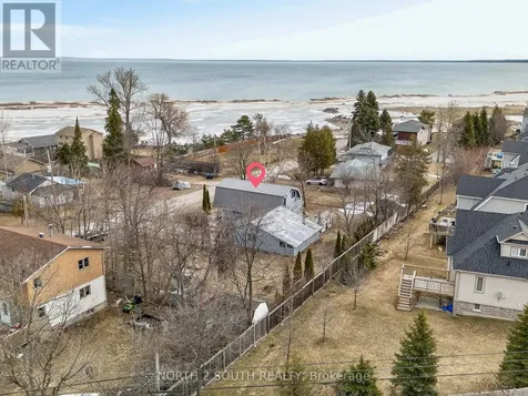 13 Bayview Avenue Wasaga Beach ON L9Z 2Y6