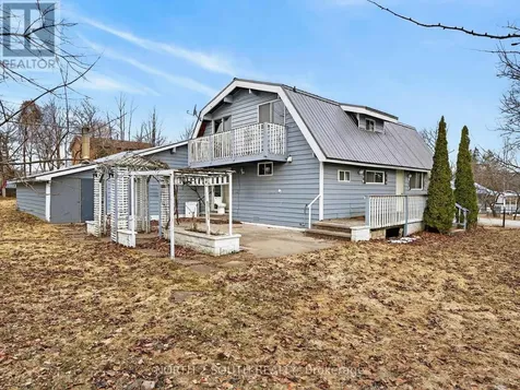 13 Bayview Avenue Wasaga Beach ON L9Z 2Y6