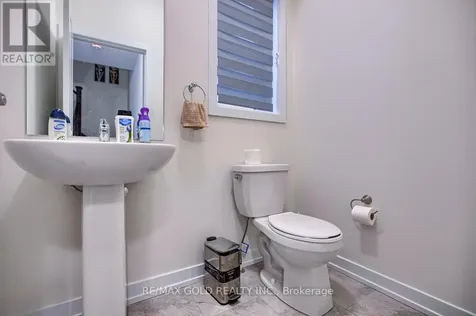 27 Garland Avenue Cambridge ON N1T 0E7