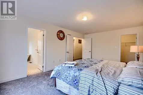 27 Garland Avenue Cambridge ON N1T 0E7