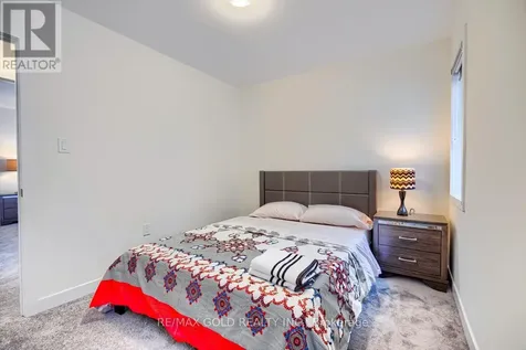 27 Garland Avenue Cambridge ON N1T 0E7