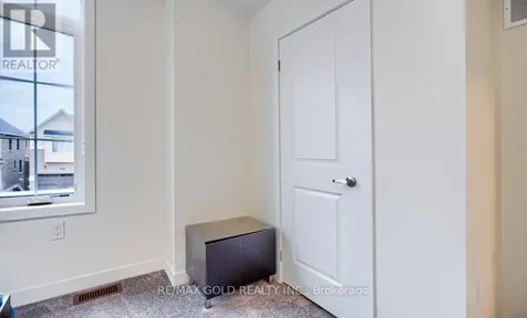 27 Garland Avenue Cambridge ON N1T 0E7