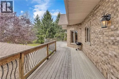103 Tutela Heights Road Brantford ON N3T 1A4