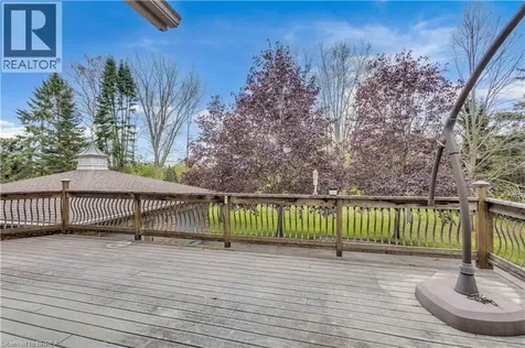 103 Tutela Heights Road Brantford ON N3T 1A4