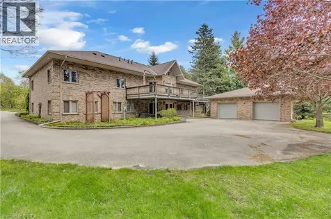103 Tutela Heights Road Brantford ON N3T 1A4