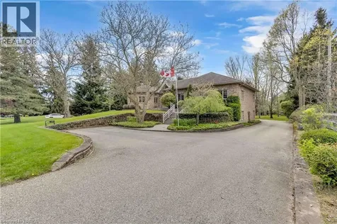 103 Tutela Heights Road Brantford ON N3T 1A4