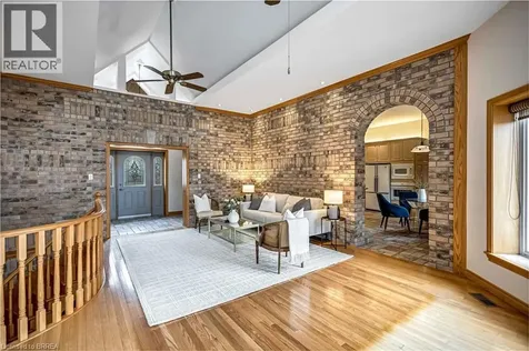 103 Tutela Heights Road Brantford ON N3T 1A4