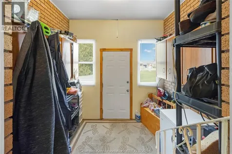 410 Mcnaughton Avenue East Chatham ON N7L 2G9