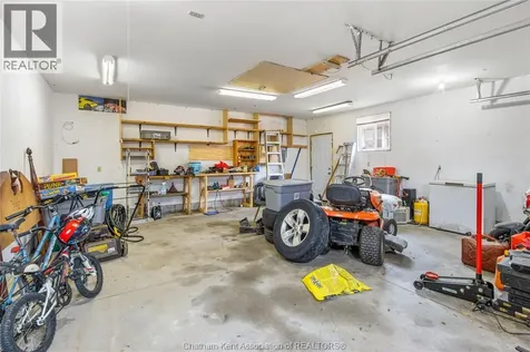 410 Mcnaughton Avenue East Chatham ON N7L 2G9