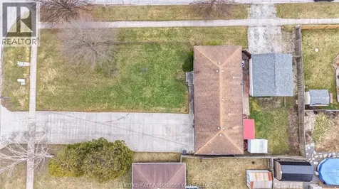 410 Mcnaughton Avenue East Chatham ON N7L 2G9