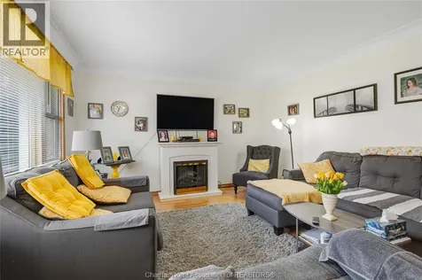 410 Mcnaughton Avenue East Chatham ON N7L 2G9