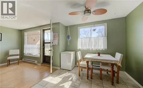 4 Avalon Place Kitchener ON N2M 4N6