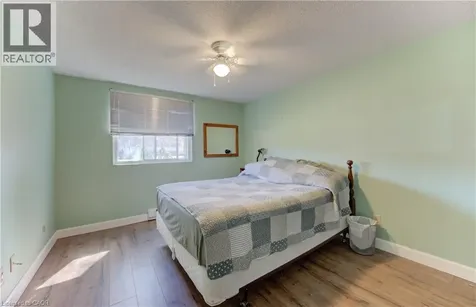 4 Avalon Place Kitchener ON N2M 4N6