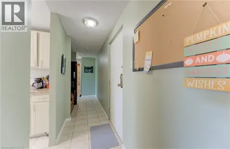 4 Avalon Place Kitchener ON N2M 4N6