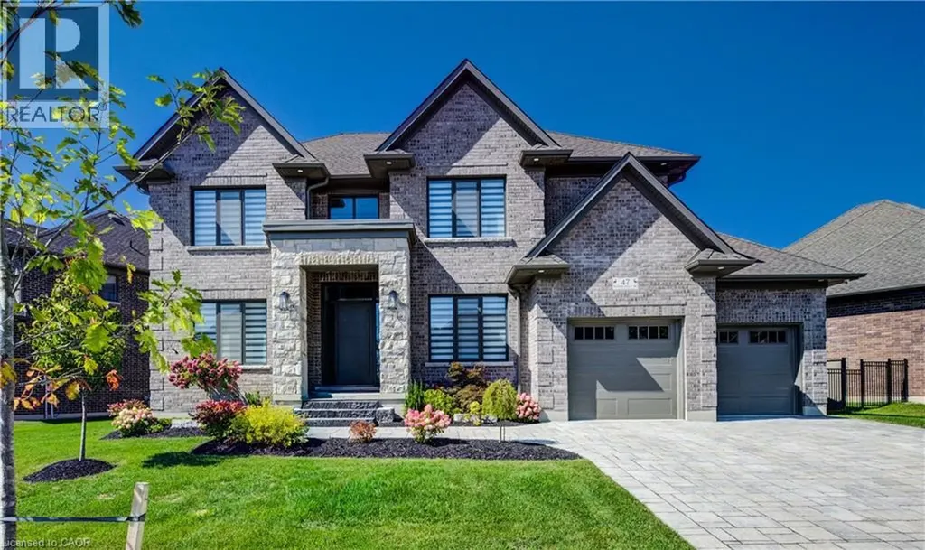 47 Pioneer Ridge Drive Kitchener ON N2P 0G6