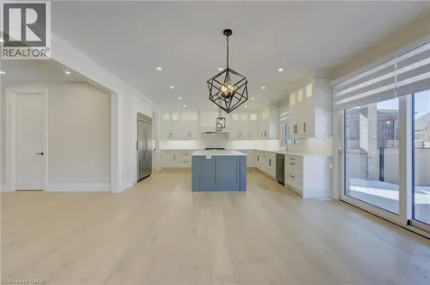 47 Pioneer Ridge Drive Kitchener ON N2P 0G6