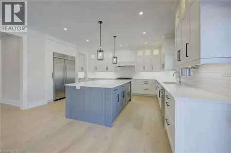 47 Pioneer Ridge Drive Kitchener ON N2P 0G6