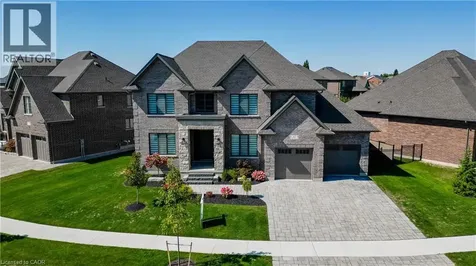 47 Pioneer Ridge Drive Kitchener ON N2P 0G6